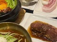 -军硕烤肉·部队火锅(二七万达店)