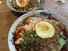 -丁丁猫重庆小面(徐州路店)