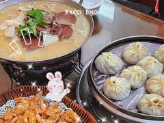 小有天招牌包-小有天灌汤包老菜馆(南一马路店)