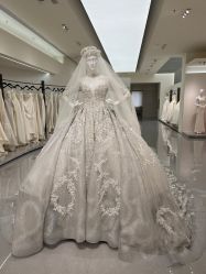 -南京宝娜嫁衣婚纱礼服馆(中央路店)