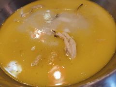 -鲜入围煮花胶鸡海鲜火锅