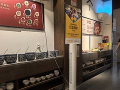 -尚尚仙·酸汤猪手·猪肚鸡火锅(华联万柳购物中心店)