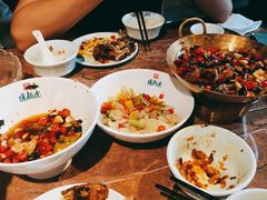 -唐伯虎新派湘菜馆(石夏时代广场店)