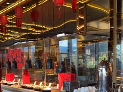 -大中华希尔顿酒店-念自助餐·嗨啤·小龙虾