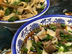 -喻味豌杂牛筋面(融创滨江壹号观麓台店)