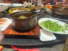 -新天明砂锅鱼头煲