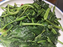 清炒红薯叶-湘味淳(千禧街店)