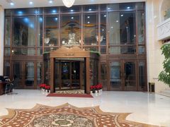 -碧中海汤泉汗蒸酒店