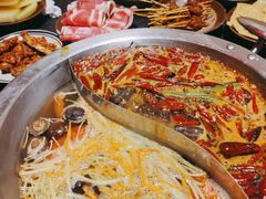 -四小区火锅·巷子里的重庆火锅(花照壁店)