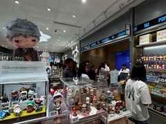 -泡泡玛特POPMART(大卫城店)