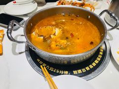 -七欣天香辣蟹火锅(上海安亭新源路店)
