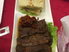 烙饼卷带鱼-老回回饺子馆(海洋馆店)