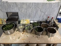 -铭记嘎洒生态鳝鱼(迎春街店)