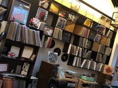 -黑胶星球(华发中城商都店)