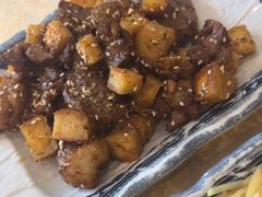 -维吾尔餐厅(宜山路店)