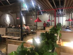 大堂-叶派龙虾•招牌香辣蟹·海鲜(中海国际店)