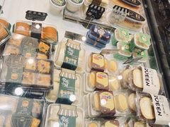 -红跑车蛋糕世界(清江路店)