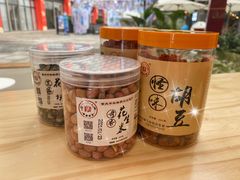 -段氏奇香花生米(长嘉汇店)