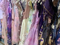-甜镜物语 LOLITA·汉服·JK制服三坑生活馆(滨江道店)