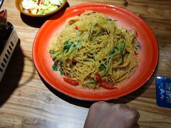 -先启半步颠小酒馆(常熟万达广场店)