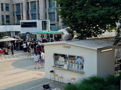 -HUGS coffee(东区店)