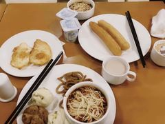 -全季酒店(重庆李子坝牛角沱地铁站店)