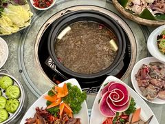 -原林野山菌火锅·炒菌(关上野生菌一条街店)