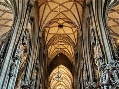 -斯蒂芬主教座堂(Stephansdom)