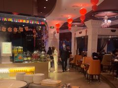 -荣誉国际酒店-云顶旋转餐厅