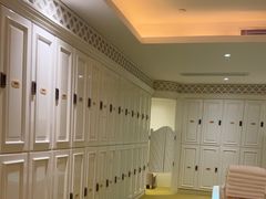 -麓湖国际水疗