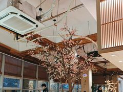 -蜜桃餐厅·伴山(湖滨商业街店)