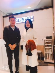 点击看大图 -八佰伴8008星级形象店