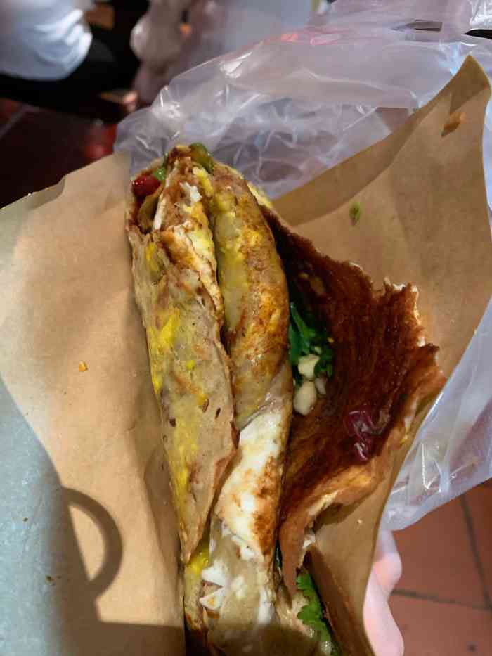 白毛煎饼王-"终于吃到了久违的白毛煎饼,上次吃还是很多.