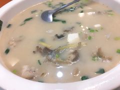 -鑫悦楼煎蟹·16年海鲜大排档
