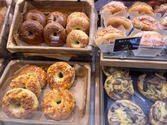 -巴黎贝甜(大宁国际商业广场店)