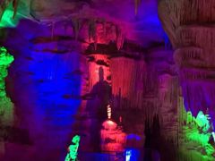 -泰安地下龙宫景区