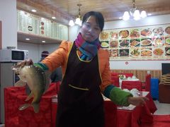 -乡土特色.冷锅鱼.牦牛肉汤锅