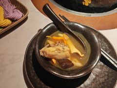 -芸山季·云南山珍菌火锅(人民广场来福士店)