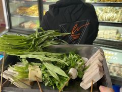 -陈氏老字号十三小炸炸店