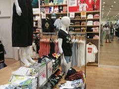 -优衣库(青岛万象城店)