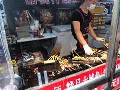 -大学城夜市大排档(凤栖路店)