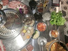 -哈哈碳都·牛肋条无限自助烤肉(宝龙店)