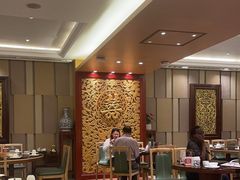 -广州中心皇冠假日酒店·百粤楼
