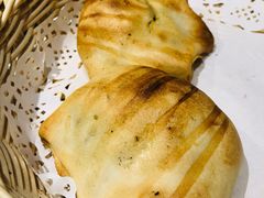 馕坑烤包子-巴扎美食·新疆菜·西域歌舞表演餐厅(新疆大厦店)