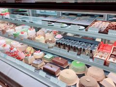 餐具摆设-布歌东京(德基BHG店)