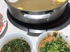清汤锅底-汕头八合里海记牛肉店(清河店)