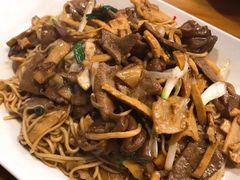 -何太太馄饨面铺(大浒东苑店)