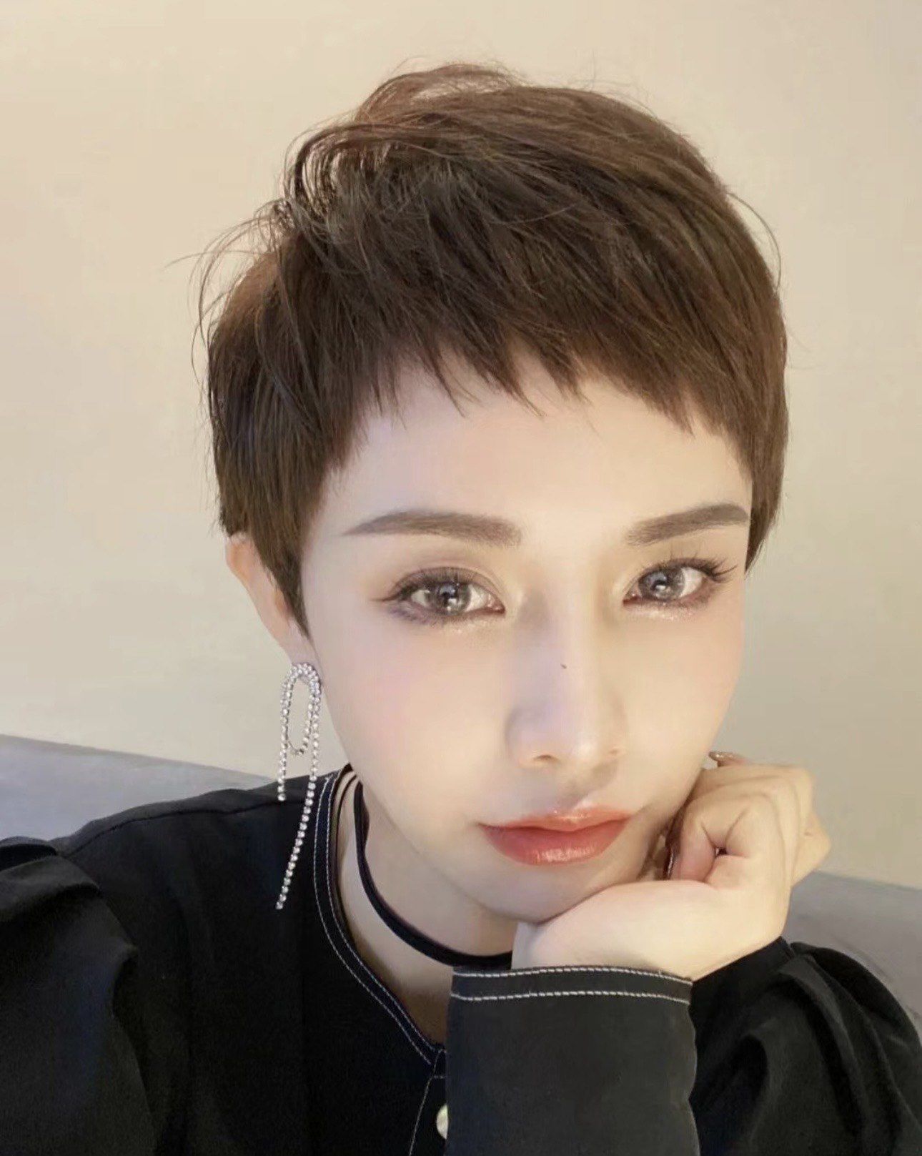 今日分享超短发