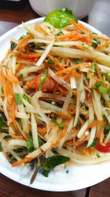 镹樘异国餐-"「舂木瓜」这个挺好吃的,比较清爽18一份.