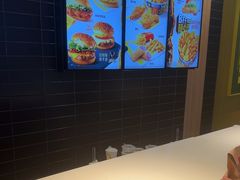 -麦当劳(世贸店)